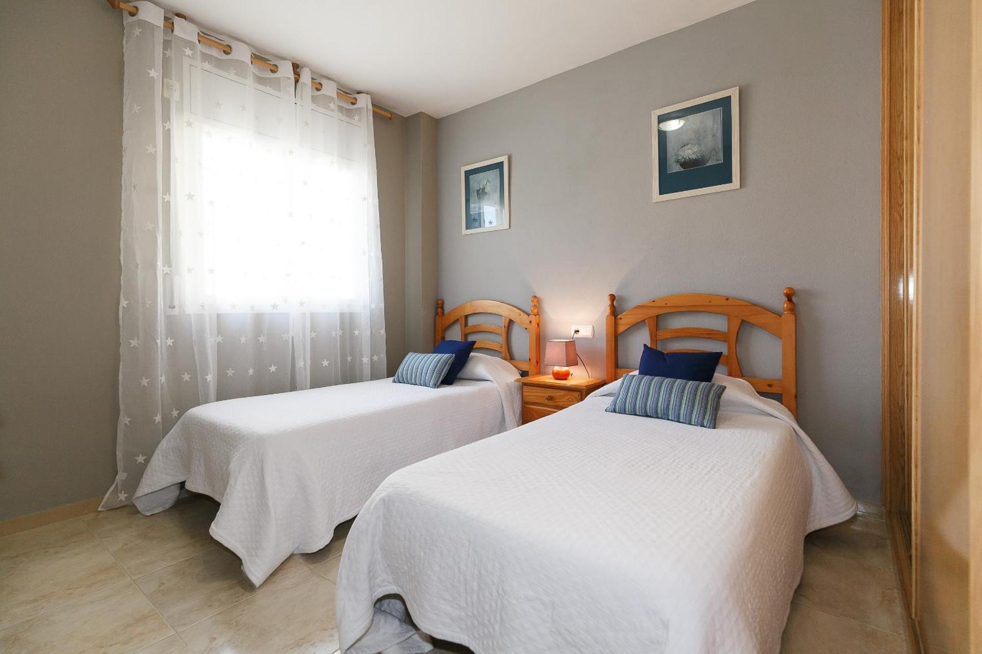 Uhc Golden Pineda Apartments لا بينيذا المظهر الخارجي الصورة