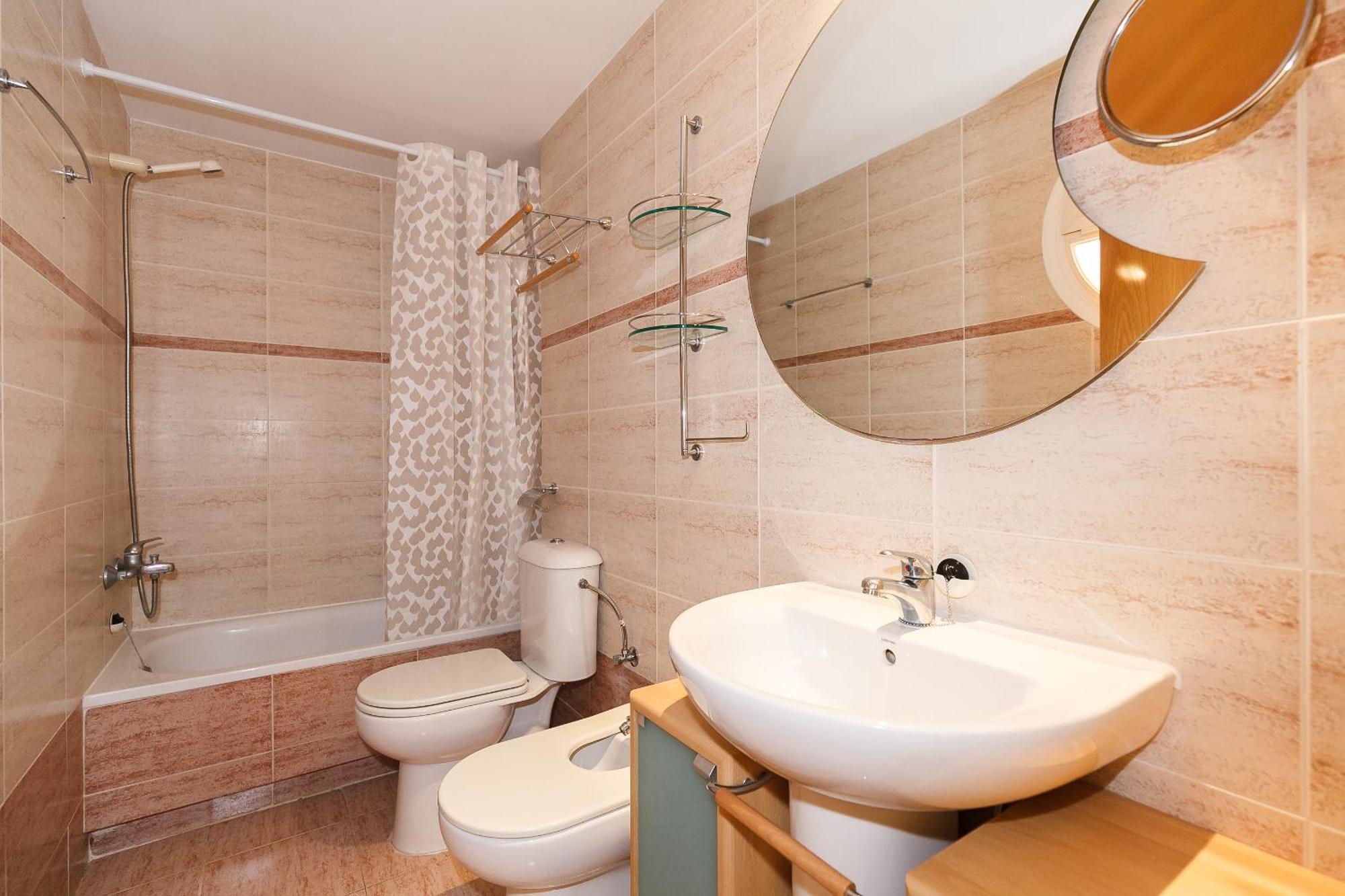 Uhc Golden Pineda Apartments لا بينيذا المظهر الخارجي الصورة