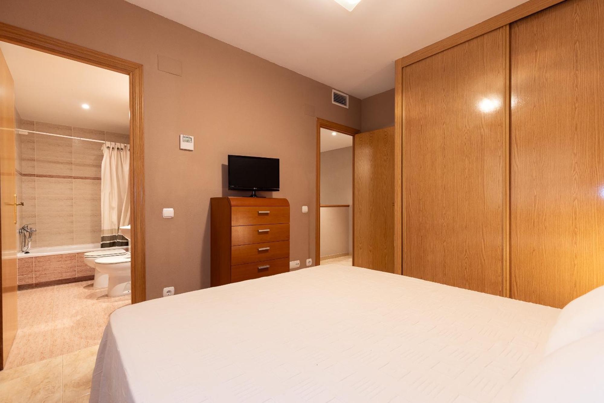 Uhc Golden Pineda Apartments لا بينيذا المظهر الخارجي الصورة
