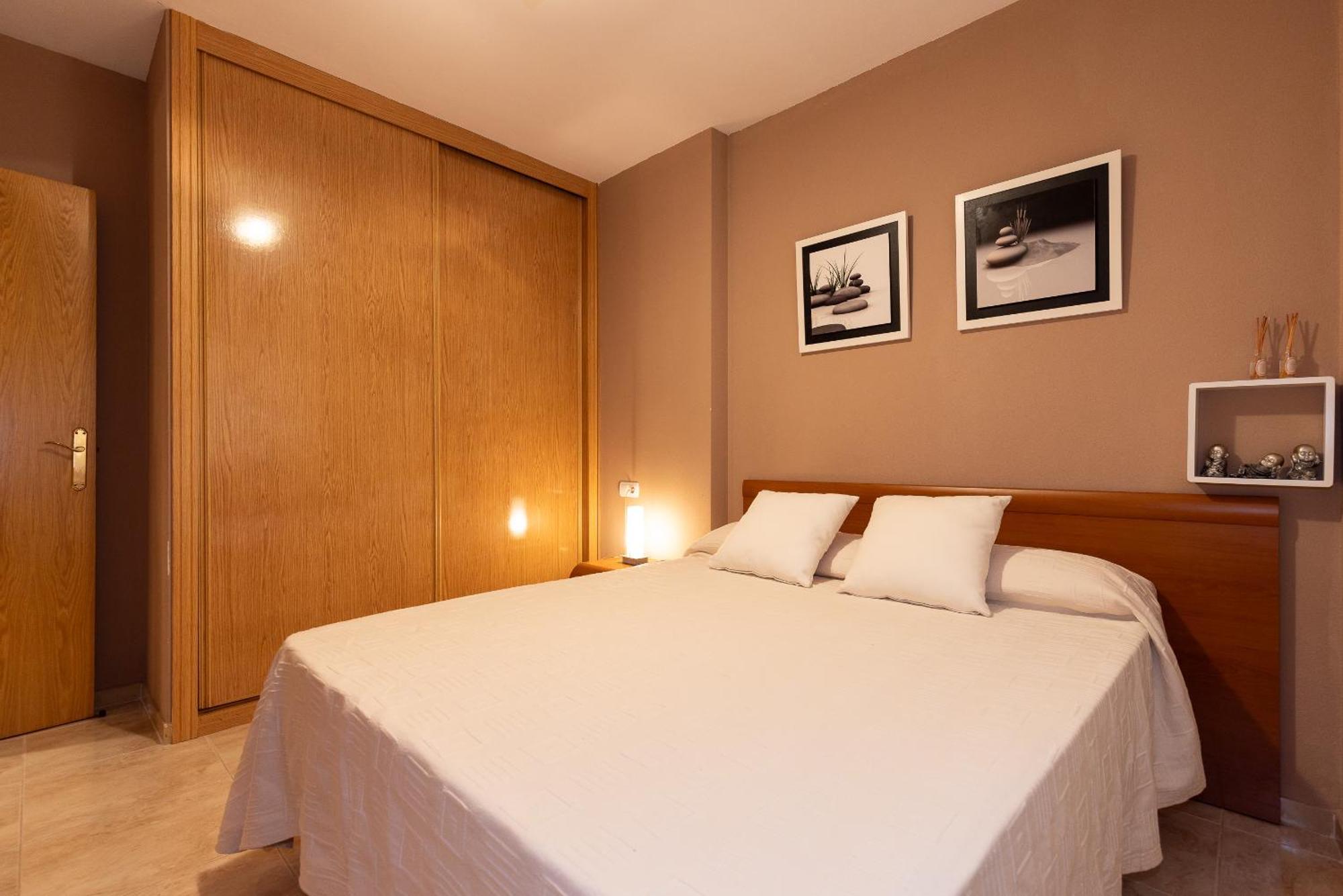 Uhc Golden Pineda Apartments لا بينيذا الغرفة الصورة